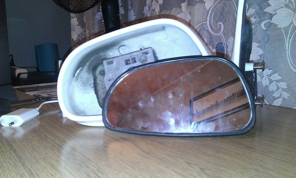 боковое зеркало на мазда 626. Mazda 626 зеркальный элемент. зеркало с подогревом на мазда 626 gf usa. зеркальный элемент с подогревом мазда 626 gf. зеркальный элемент левое мазда 323.