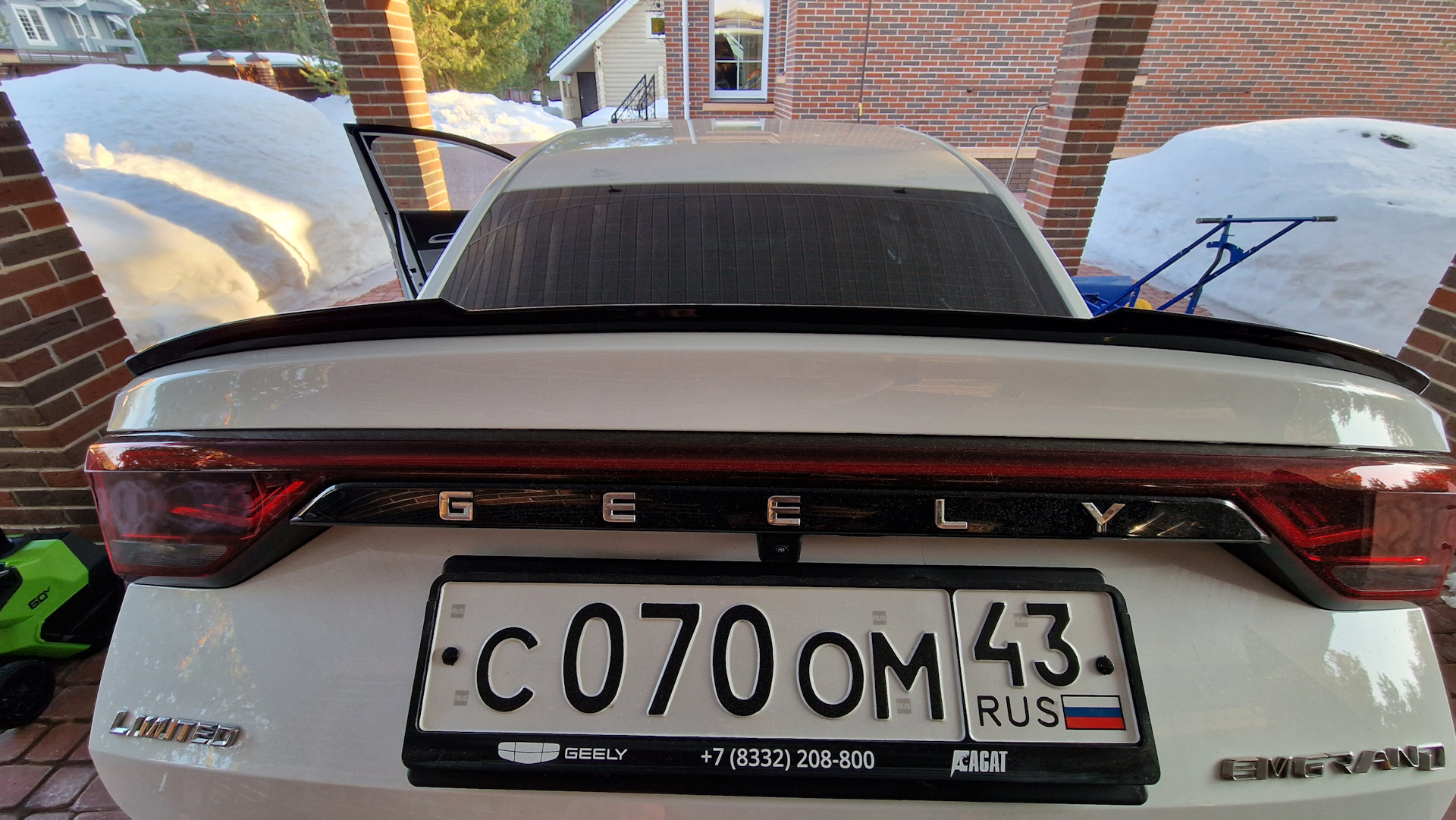 Задний спортивный спойлер на Emgrand — Geely Emgrand, 1,5 л, 2024 года ...