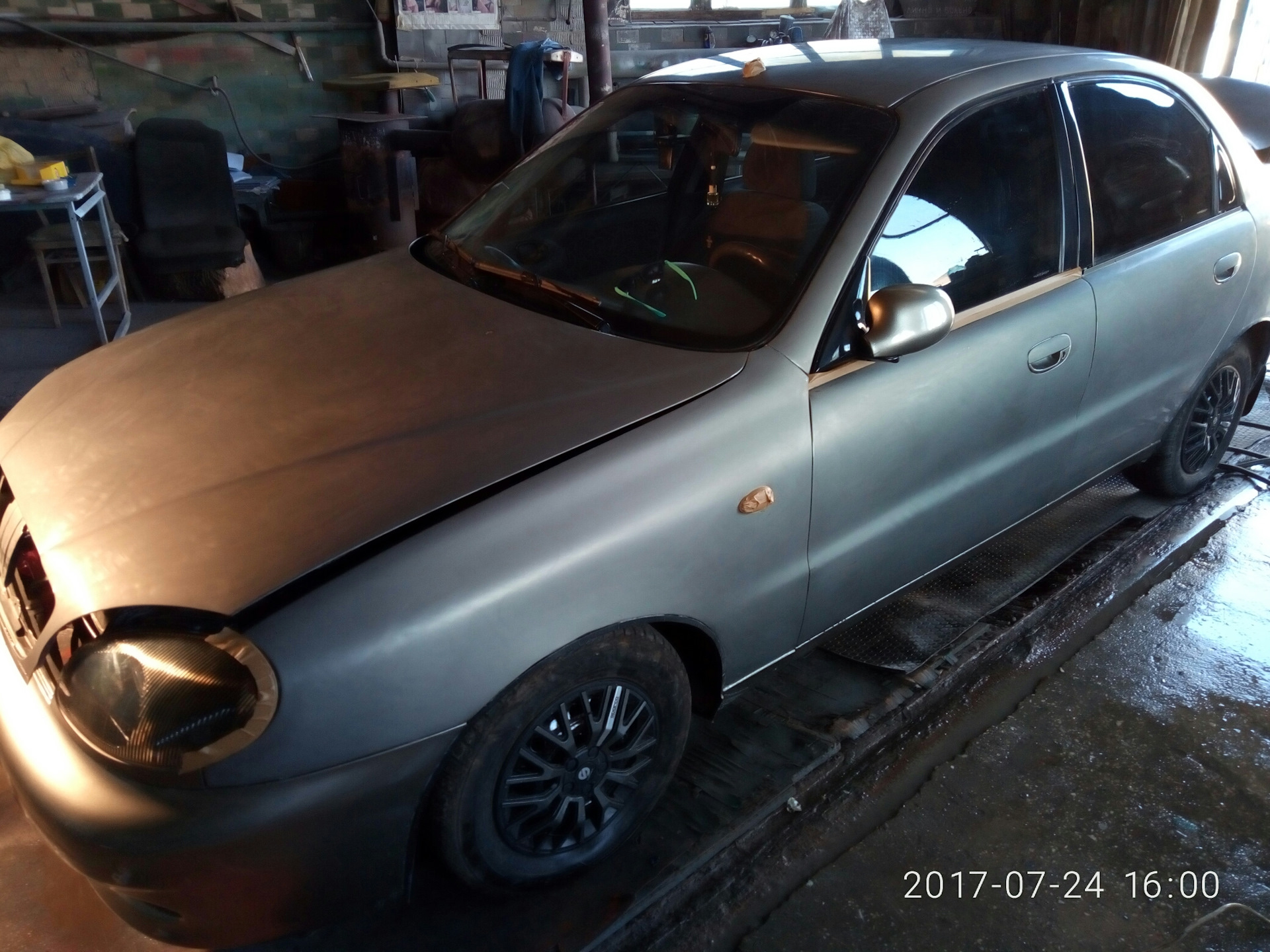 Полировка авто своими руками — Daewoo Lanos, 1,5 л, 2004 года | своими  руками | DRIVE2