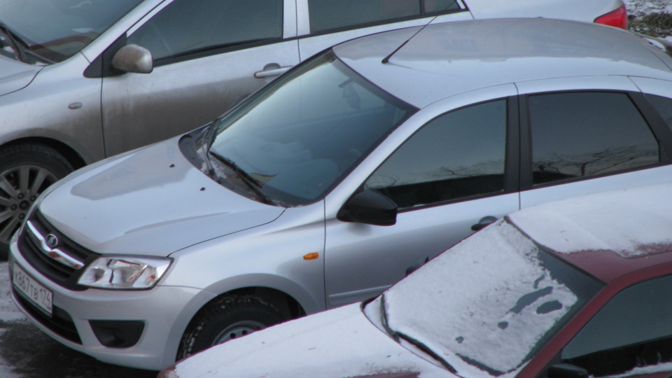 Коврики и зеркало — LADA Гранта лифтбек, 1,6 л., 2014 года | аксессуары ...