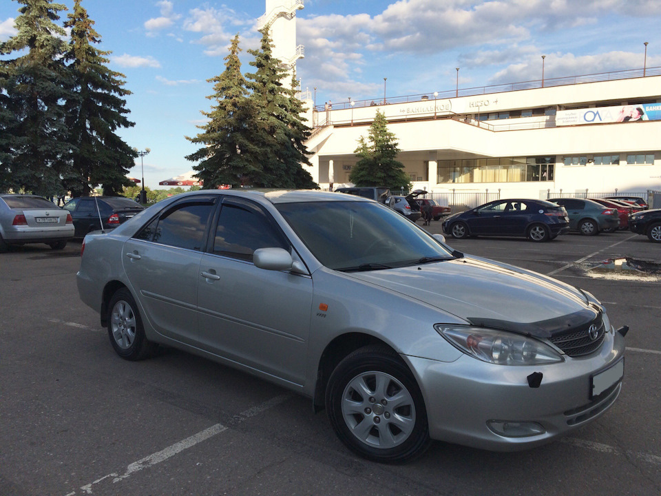 Toyota 2002 года. Toyota Camry 2002 года. Toyota Камри 2002 года. Toyota Camry 2 2002. Машина Тойота Камри 2002 год.