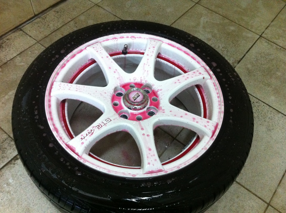 Зима пришла пора переобуваться.(покраска колпачков на штампах plasti ...