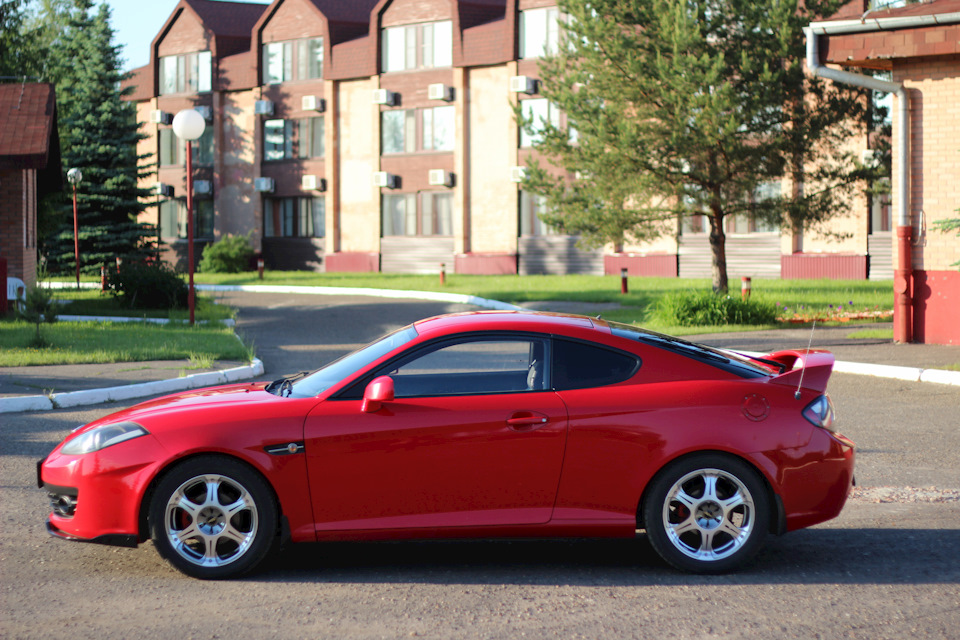 Hyundai tiburon фото