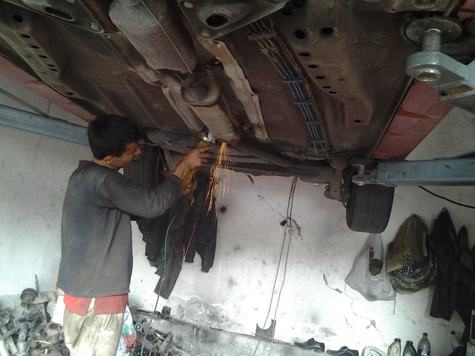 Удаление резонатора. — Opel Astra G, 1,6 л, 1999 года | тюнинг | DRIVE2