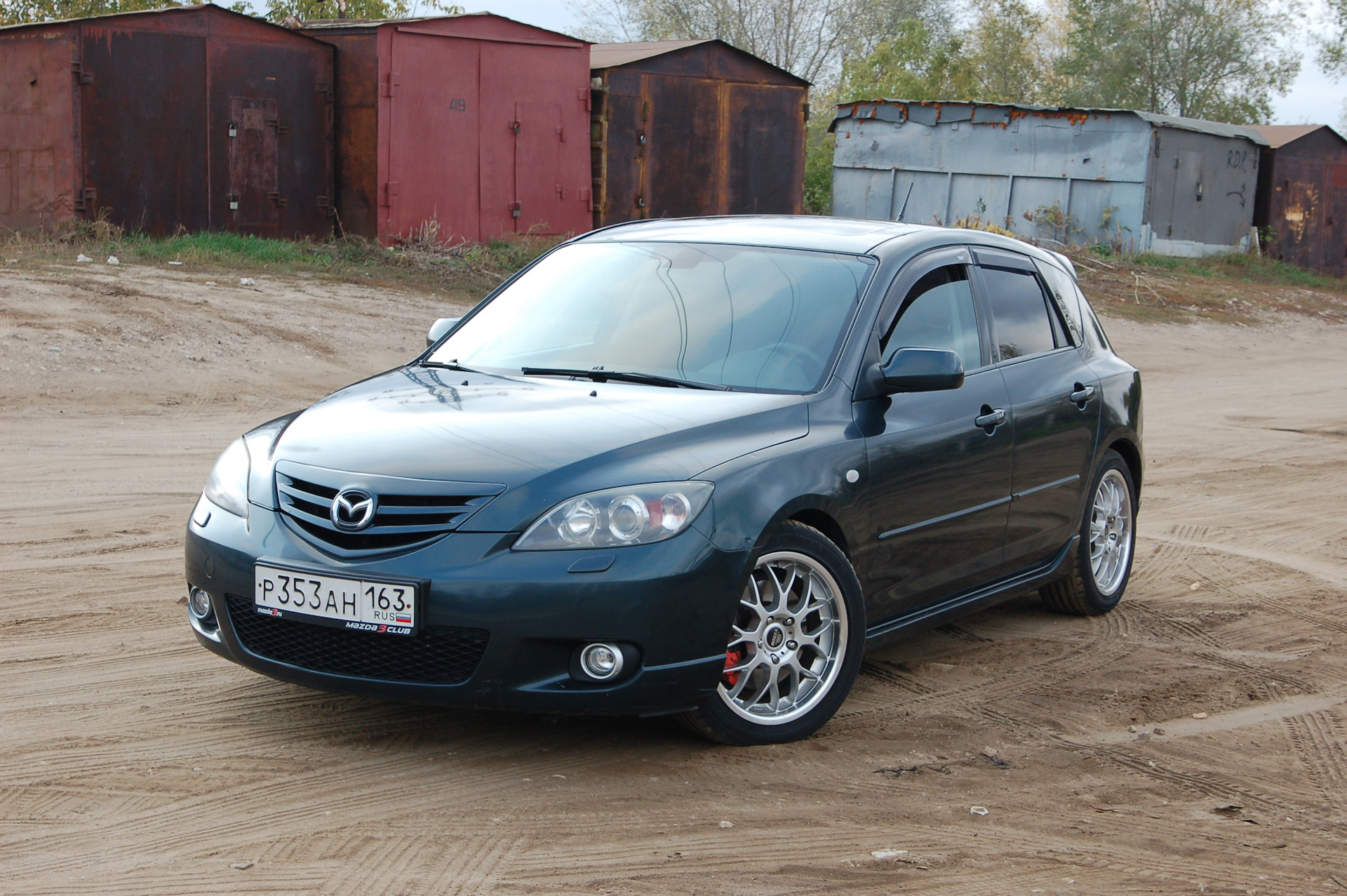 Мазда 3 1.6 газ. Mazda 3 2005. Mazda 3 Sport 2.0. Mazda 3 BK 2.0 Sport 2005. Мазда 3 спорт 2005.