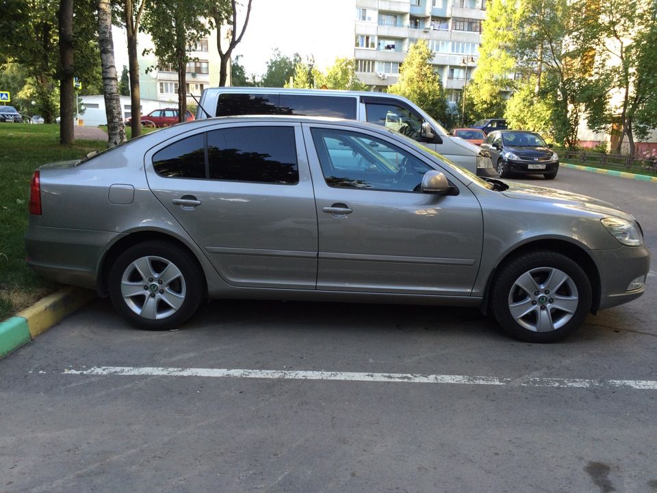 Моя окташа) — Skoda Octavia A5 Mk2, 1,4 л, 2011 года | фотография | DRIVE2