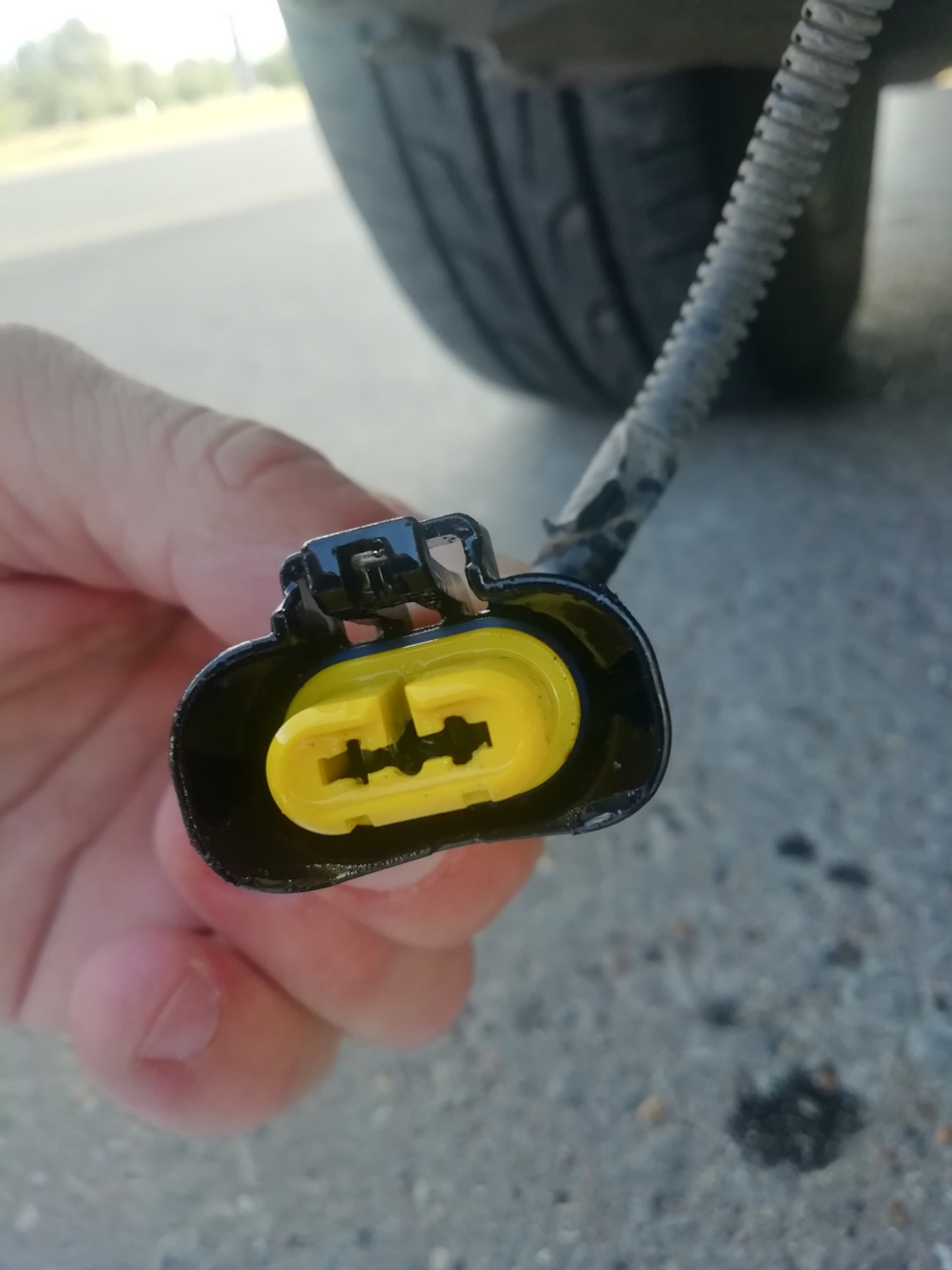 Побоызгал очистителем на фишку — Lada Ларгус