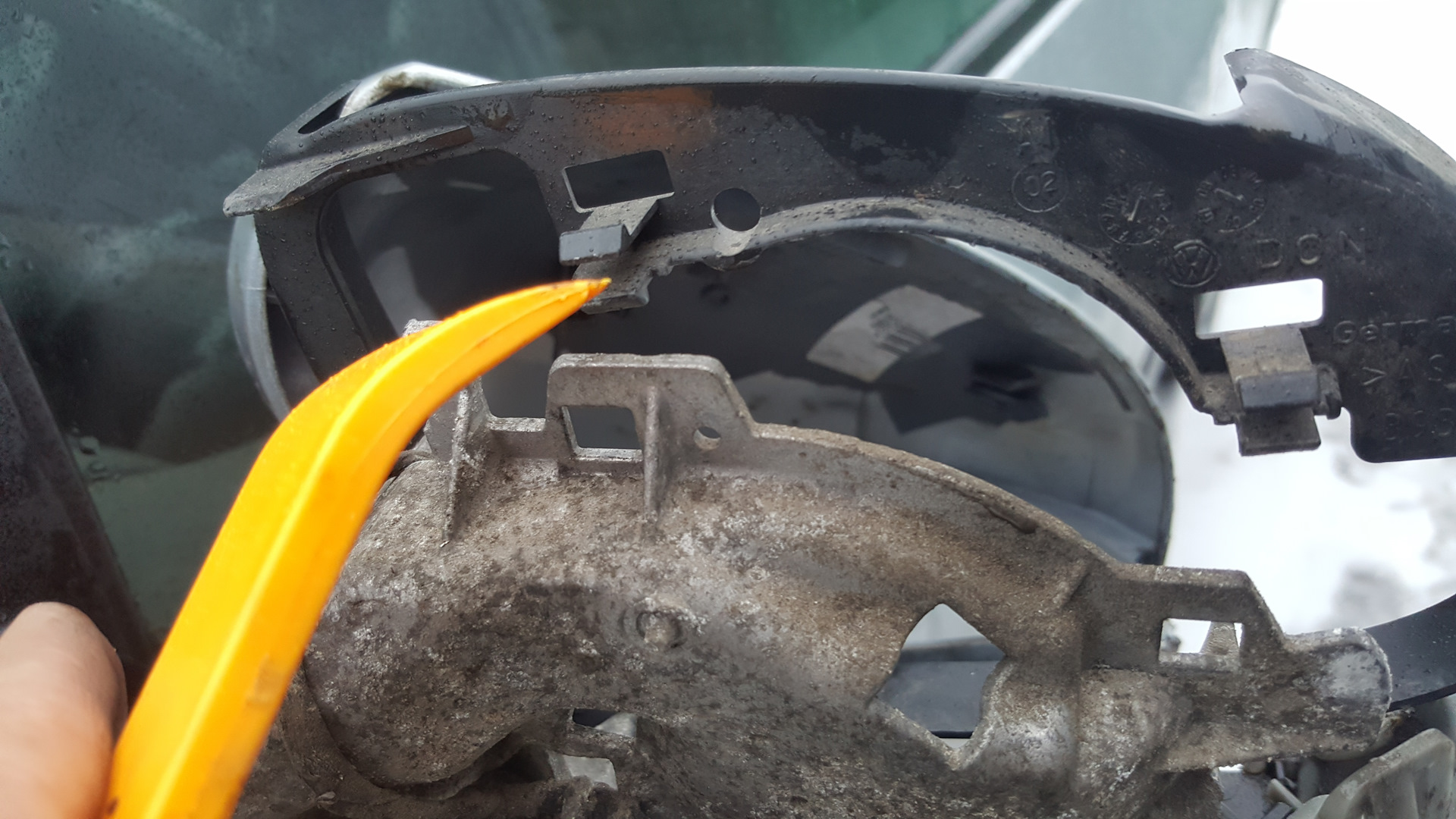 Ремонт светодиодного повторителя в боковом зеркале