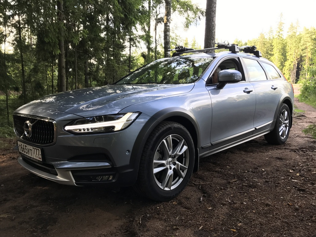 Купить вольво кросс. Вольво кросс Кантри v90. Вольво v90 Cross. Volvo v90 Cross Country r19. Вольво vx90 Cross Country.