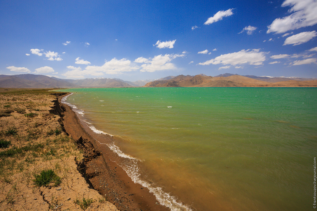 Кайраккумское водохранилище фото