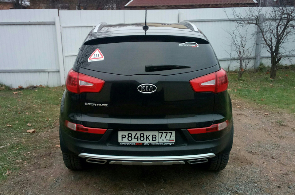 Авито задний. Sportage Premium Black. Киа Спортейдж Premium Black Edition 2.4. Sportage Black Edition 2021 сзади. Киа Спортейдж 3 Рестайлинг Блэк эдишн.