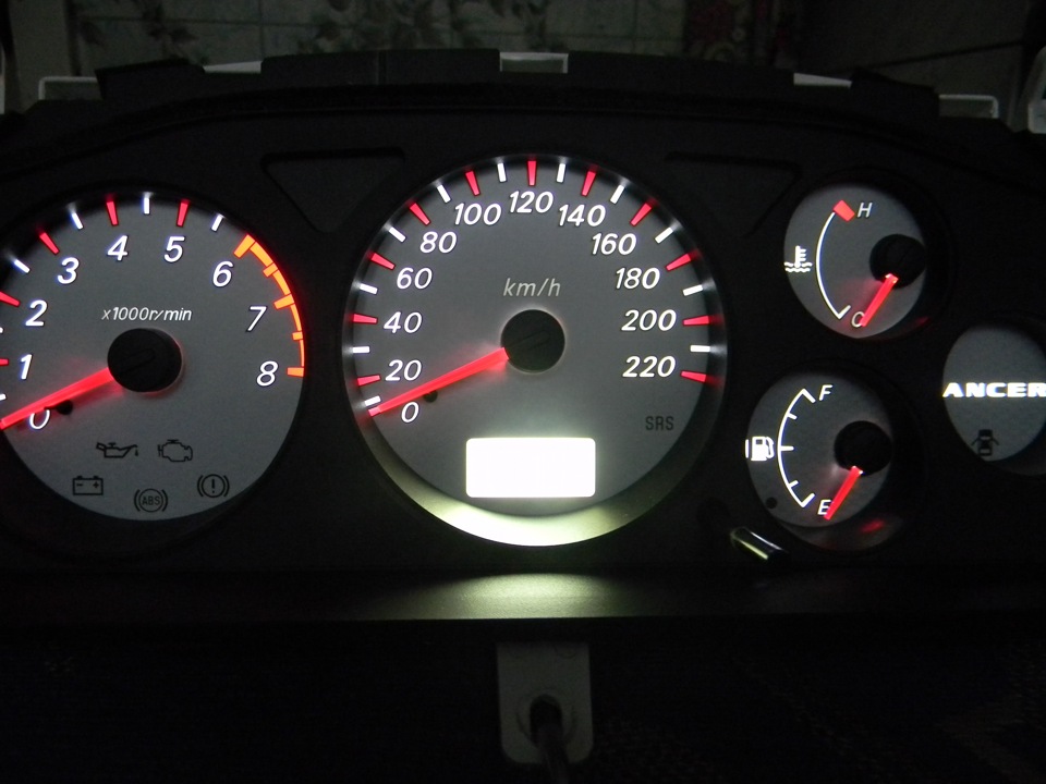 Панельная доска приборов своими руками фанера. Доп приборы на ваз 2107. Приборная панель ваз 2106. Самодельные приборки. Изготовление панели приборов своими руками.