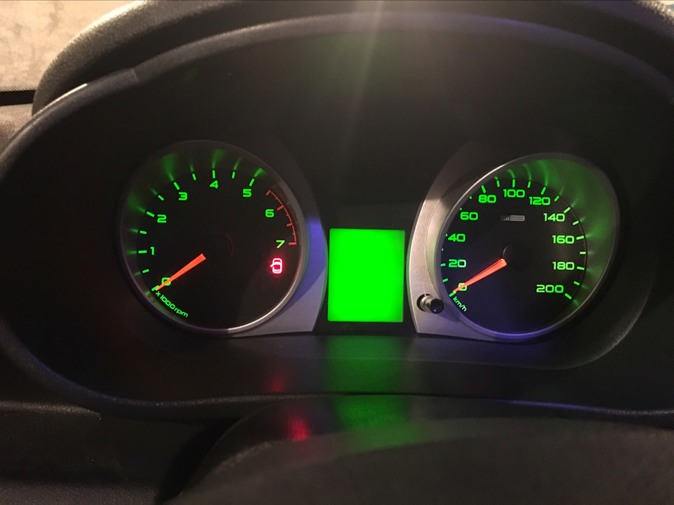 Приборка))) — Lada Гранта (1G), 1,6 л, 2012 года | стайлинг | DRIVE2