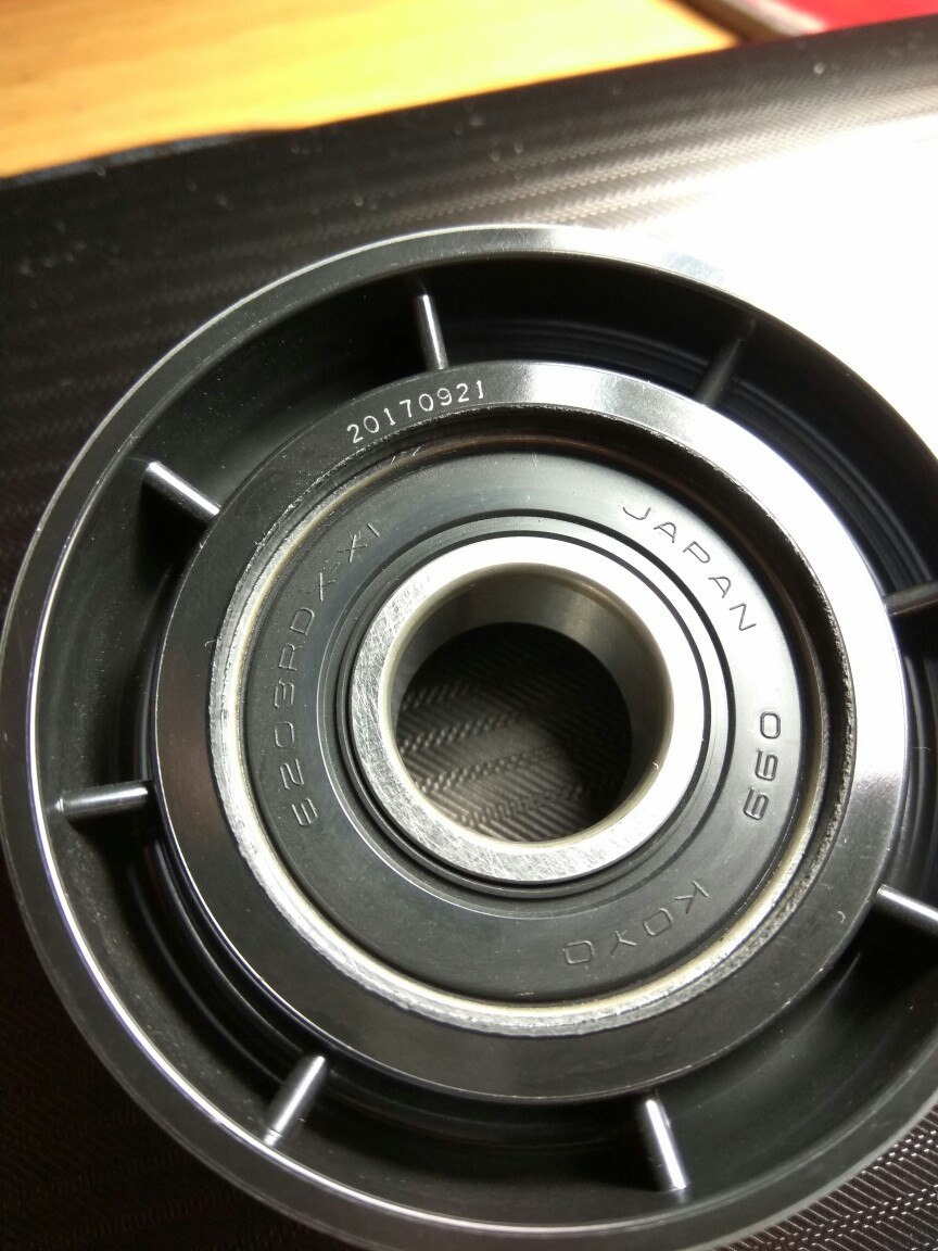 Ремень дополнительного оборудования. — Renault Logan (1G), 1,6 л, 2009 ...