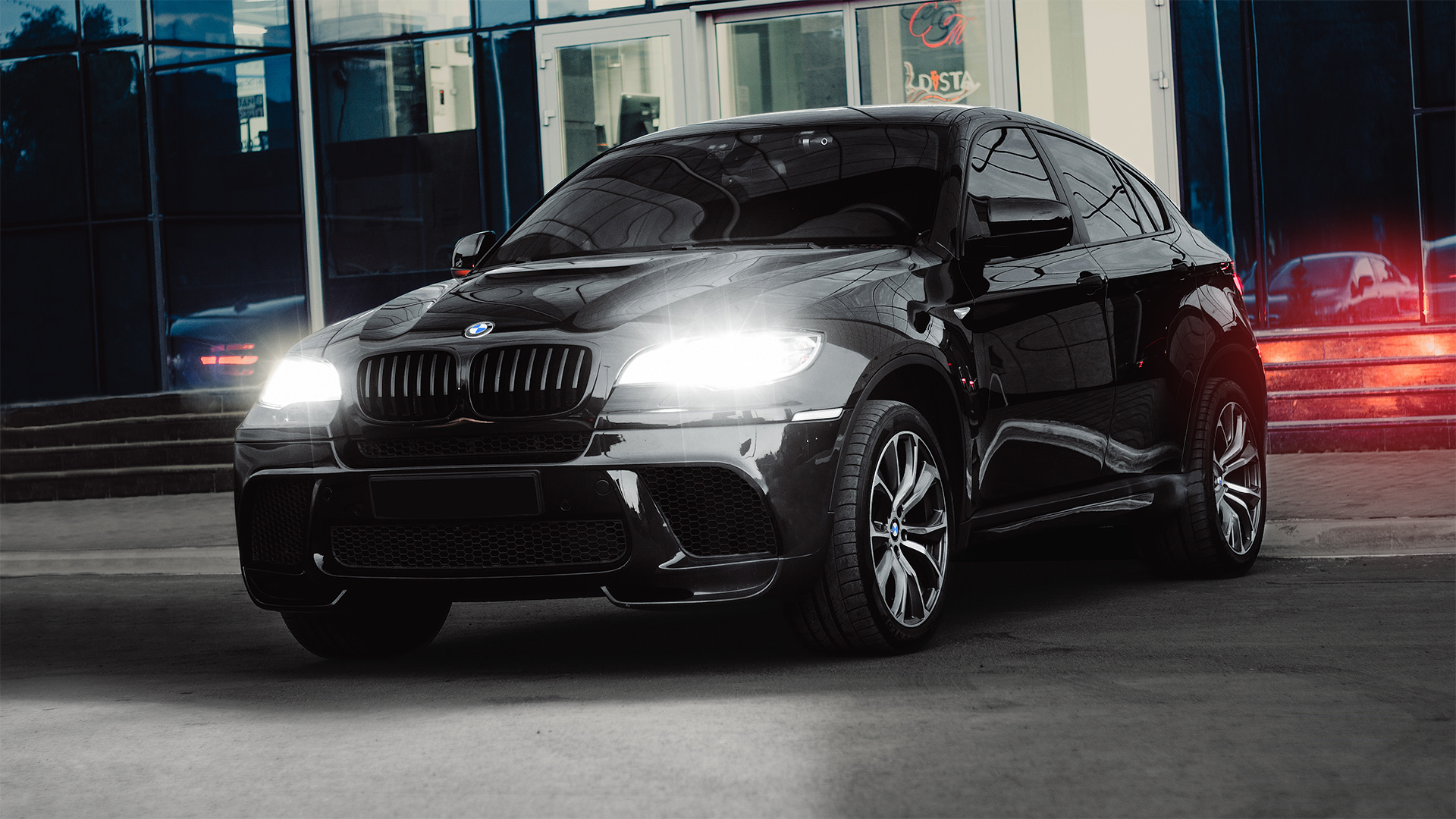 Ч 6 м. BMW x6 e72. BMW x6 m черная. BMW x6m 550 черный. BMW x6 e70 черная.