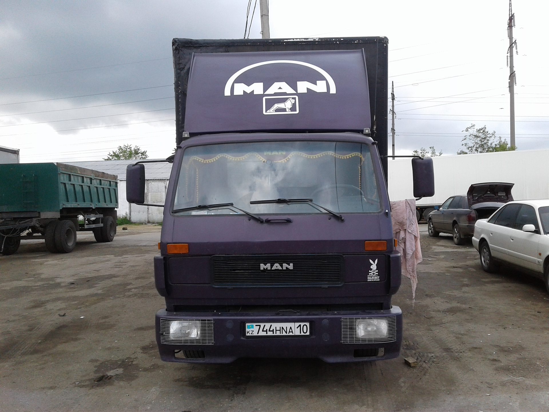 Man 8 6