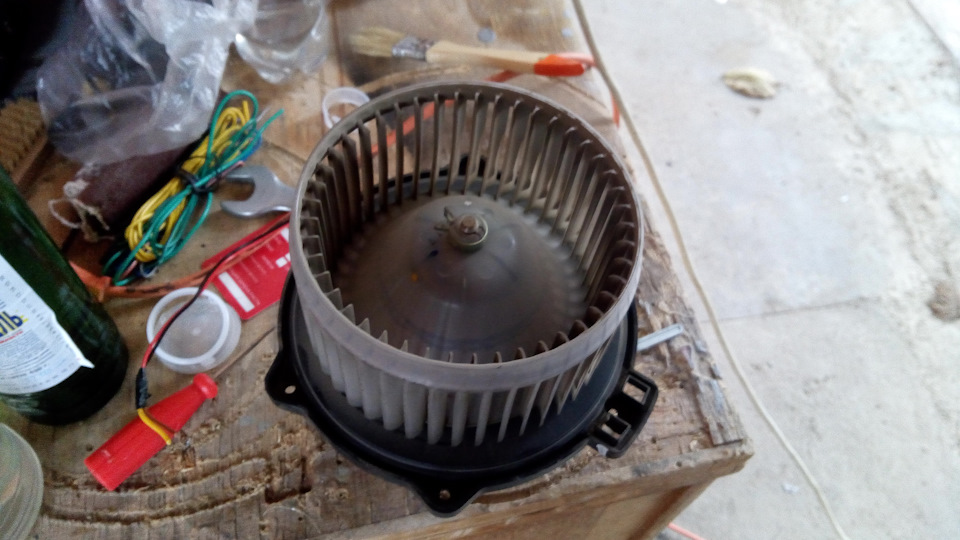 Скрип (свист) вентилятора отопителя на первой скорости. — Daewoo Gentra ...