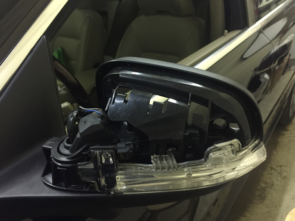 Как разобрать зеркало volvo s80