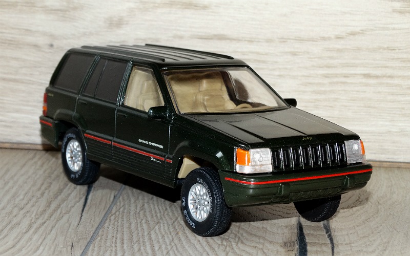 Масштабная модель Jeep Grand Cherokee