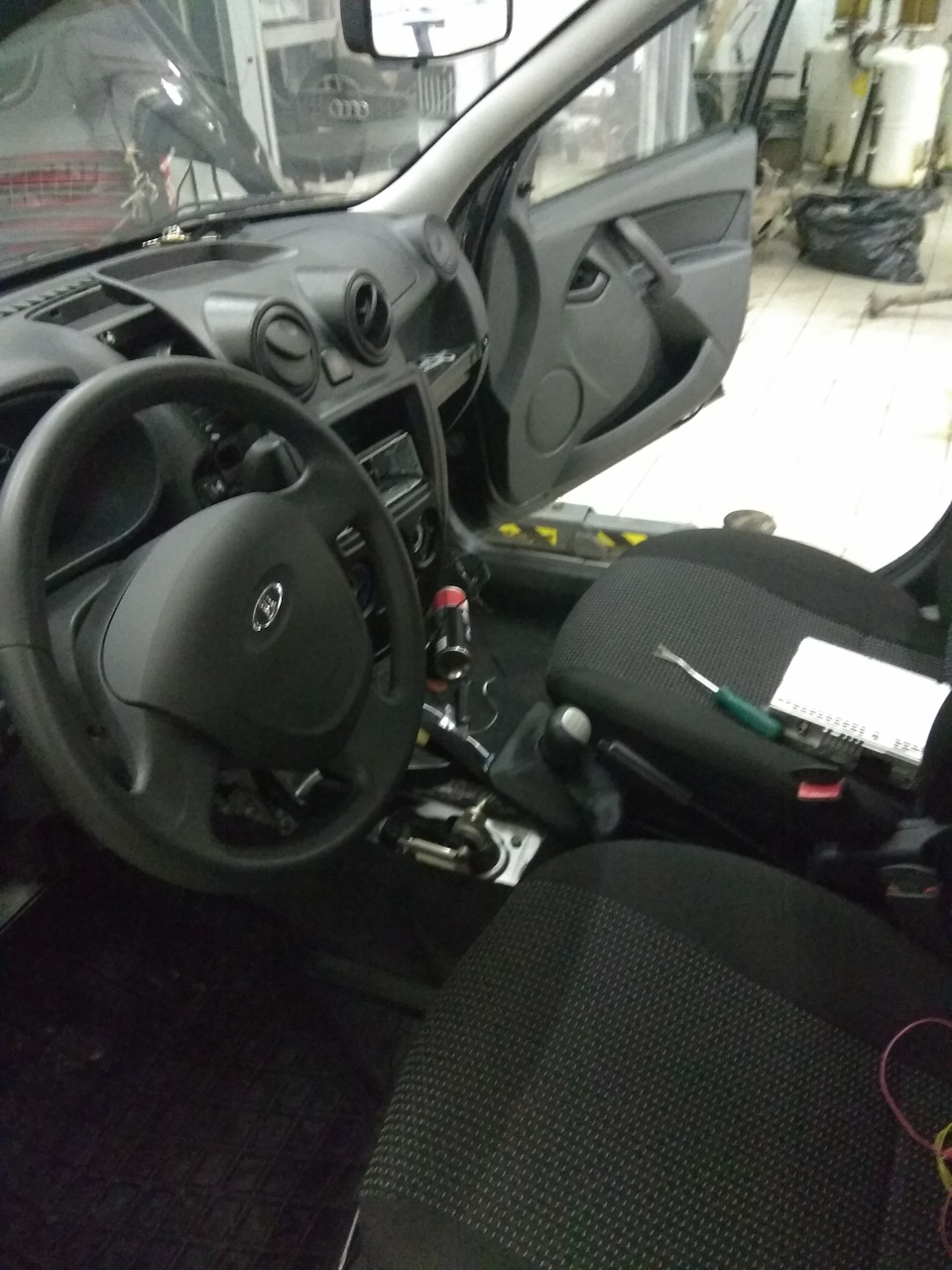 Подключаем видео регистратор — Lada Гранта, 1,6 л, 2012 года ...