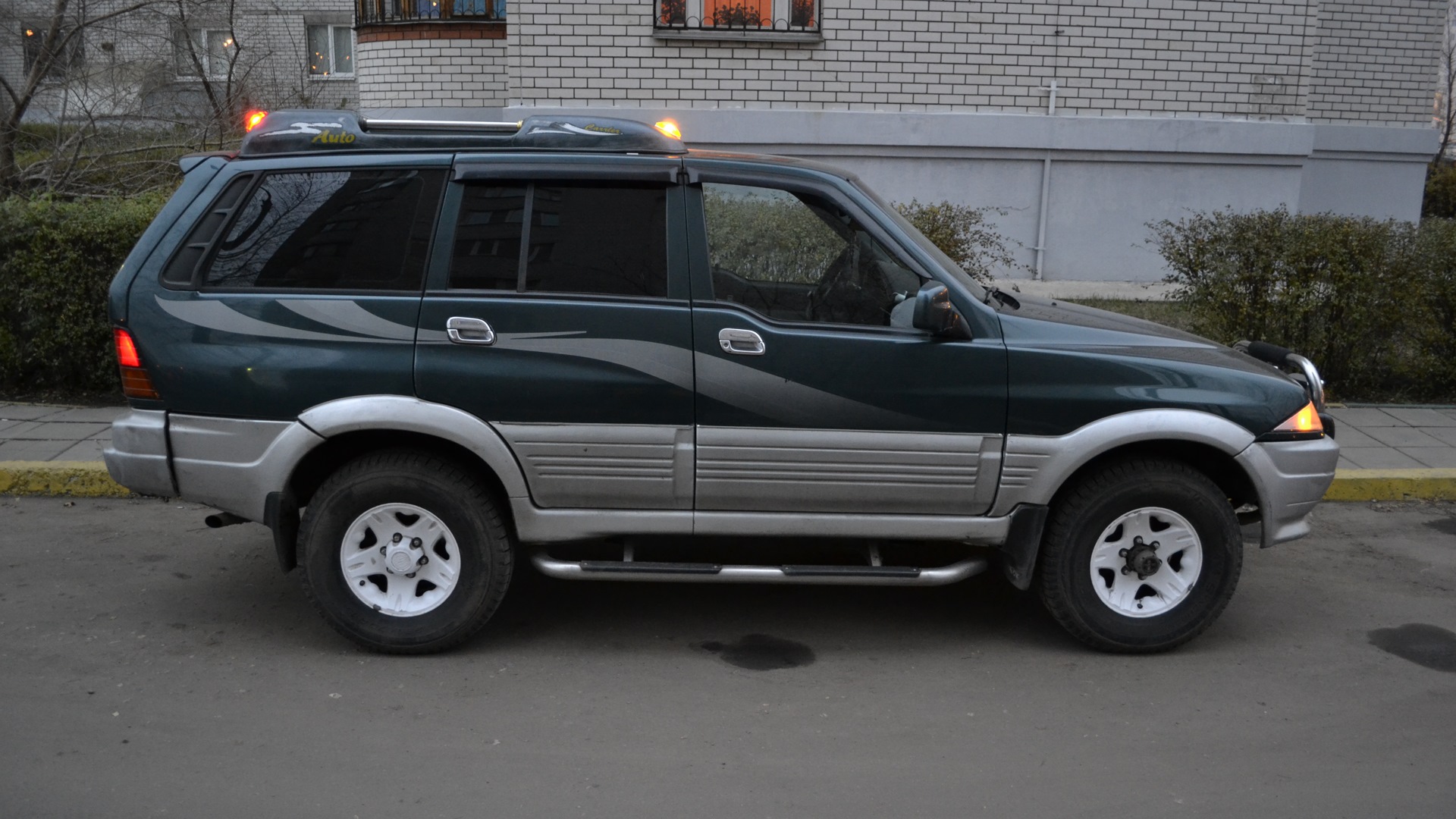 SsangYong Musso 2.9 дизельный 1995 | ЗЕЛЕНЫЙ НОСОРОГ на DRIVE2