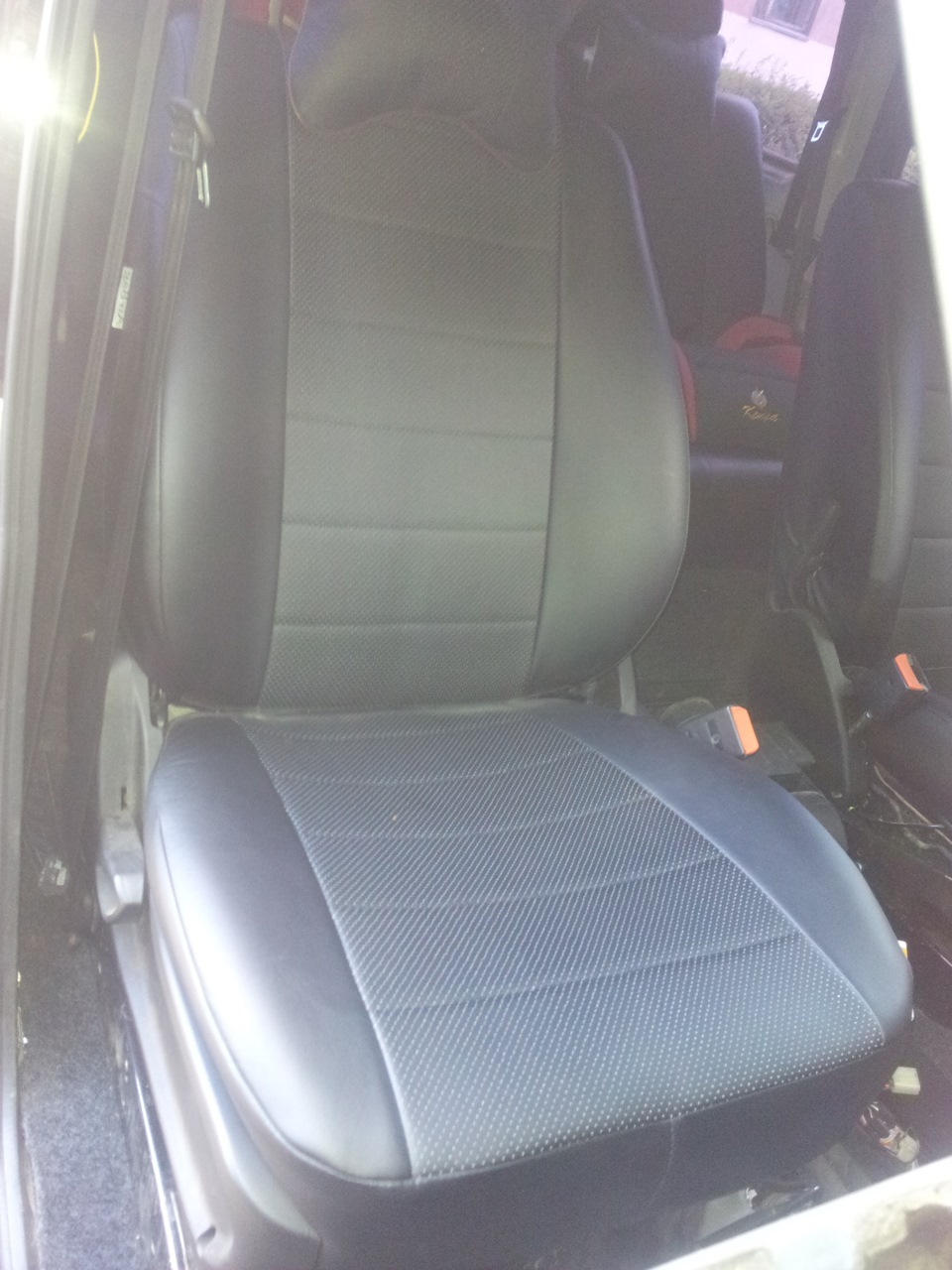 Чехлы сидений — УАЗ Patriot, 2,7 л, 2007 года | аксессуары | DRIVE2