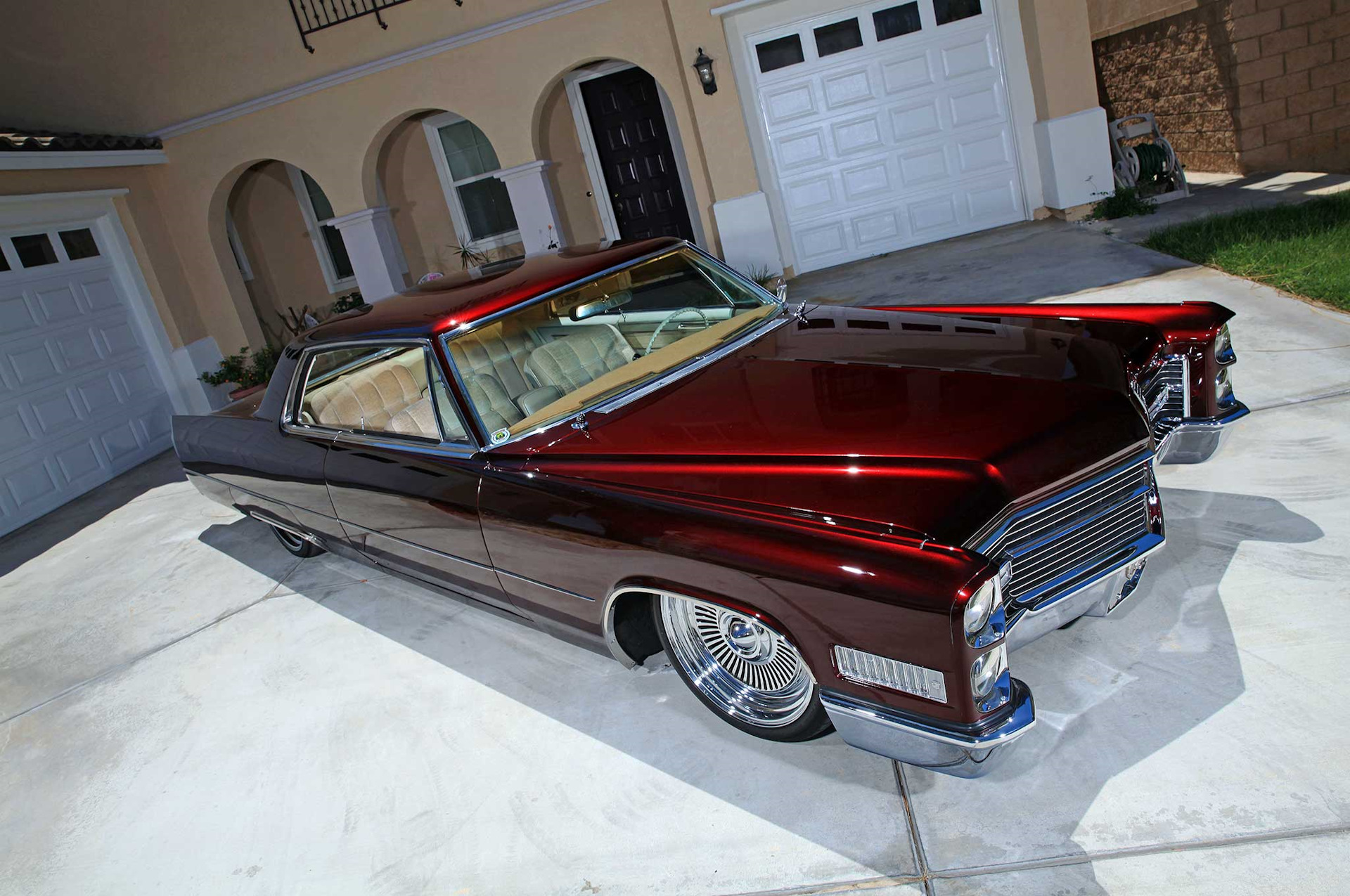 Cadillac Coupe Deville 1963 Р±РµР»С‹Р№