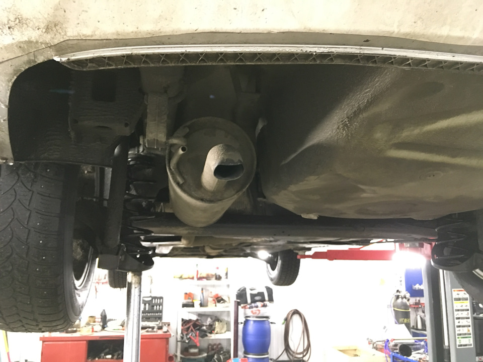 Пружины Lesjofors 4295034 — Volkswagen Polo Sedan, 1,6 л, 2012 года ...