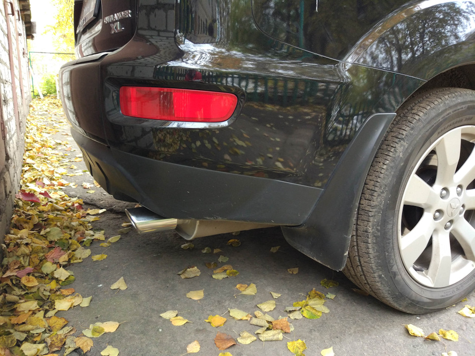 Насадка на глушитель — Mitsubishi Outlander XL, 2,4 л, 2010 года ...
