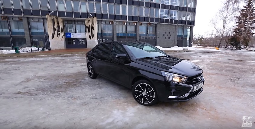 lada vesta signature