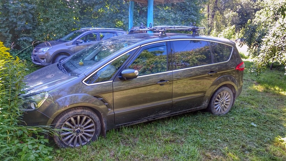 Разборки s max. Ford s Max Offroad. Защита Ford s-Max. Форд s Max золотистого цвета. Ford s Max St line Test.