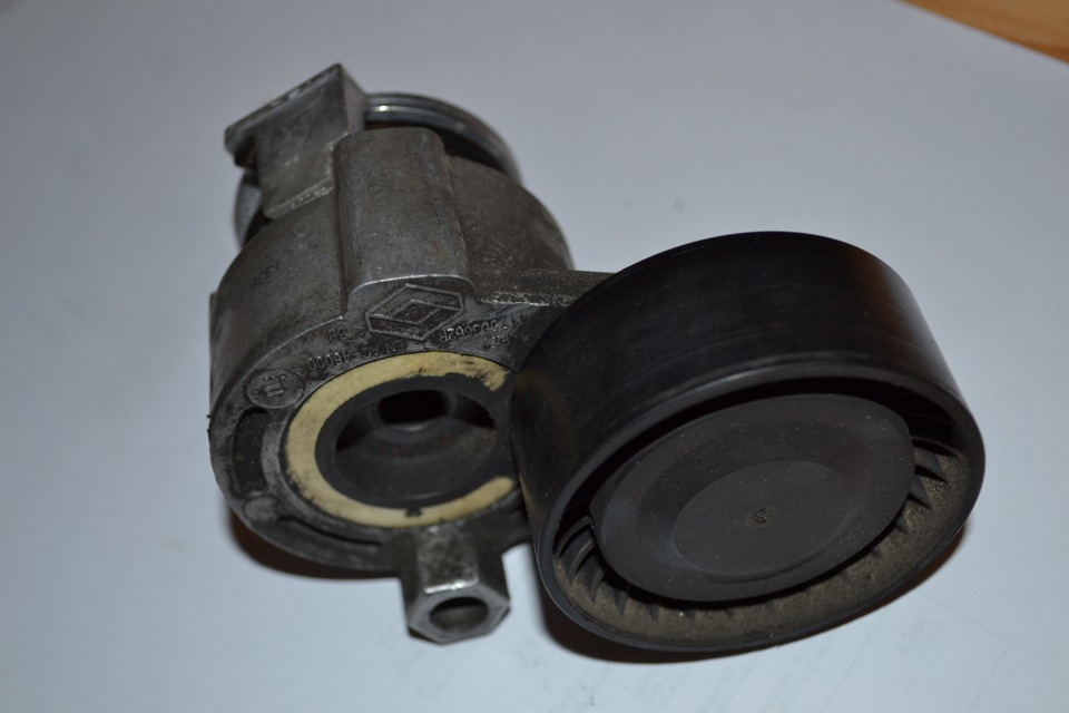 Фото в бортжурнале Renault Scenic II