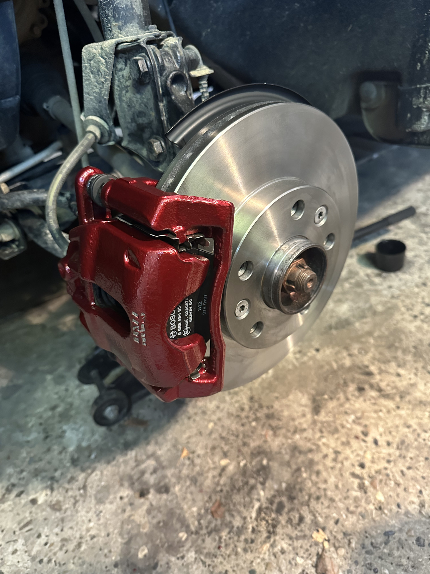 как отличить правый тормозной диск от левого. диск тормозной вентилируемый 432/208*45/135. карбоно керамические тормозные диски. диск тормозной вентилируемый (1шт. 4079000552 диск тормозной вентилируемый.