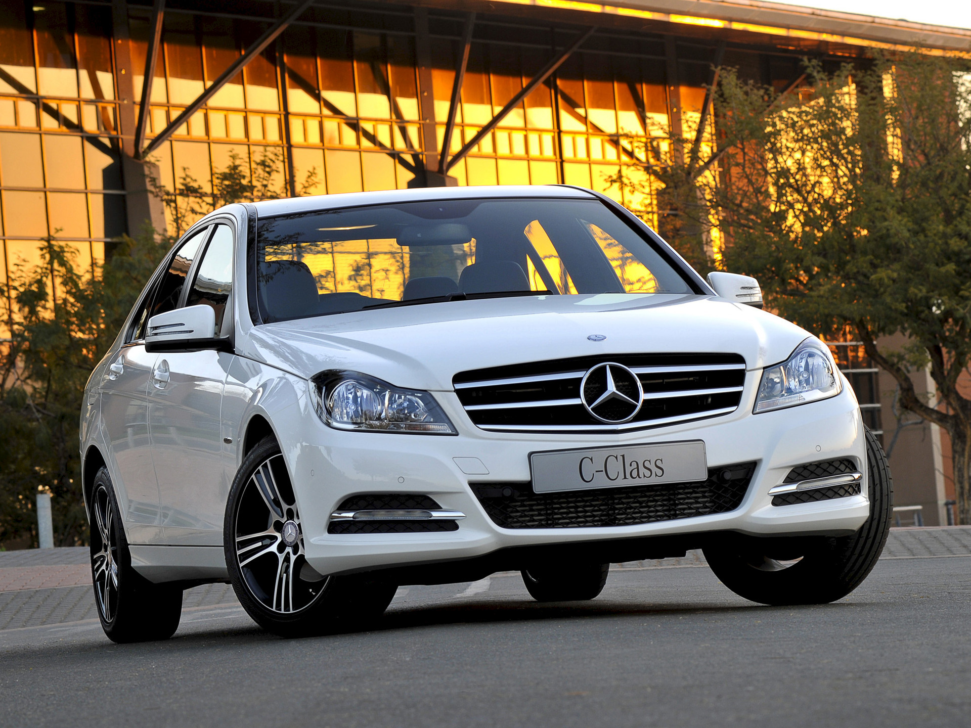 W204 Limited Edition