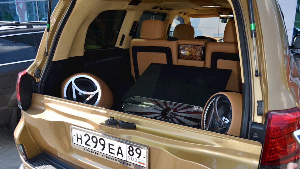 Фото в бортжурнале Honda Civic Hatchback (6G)