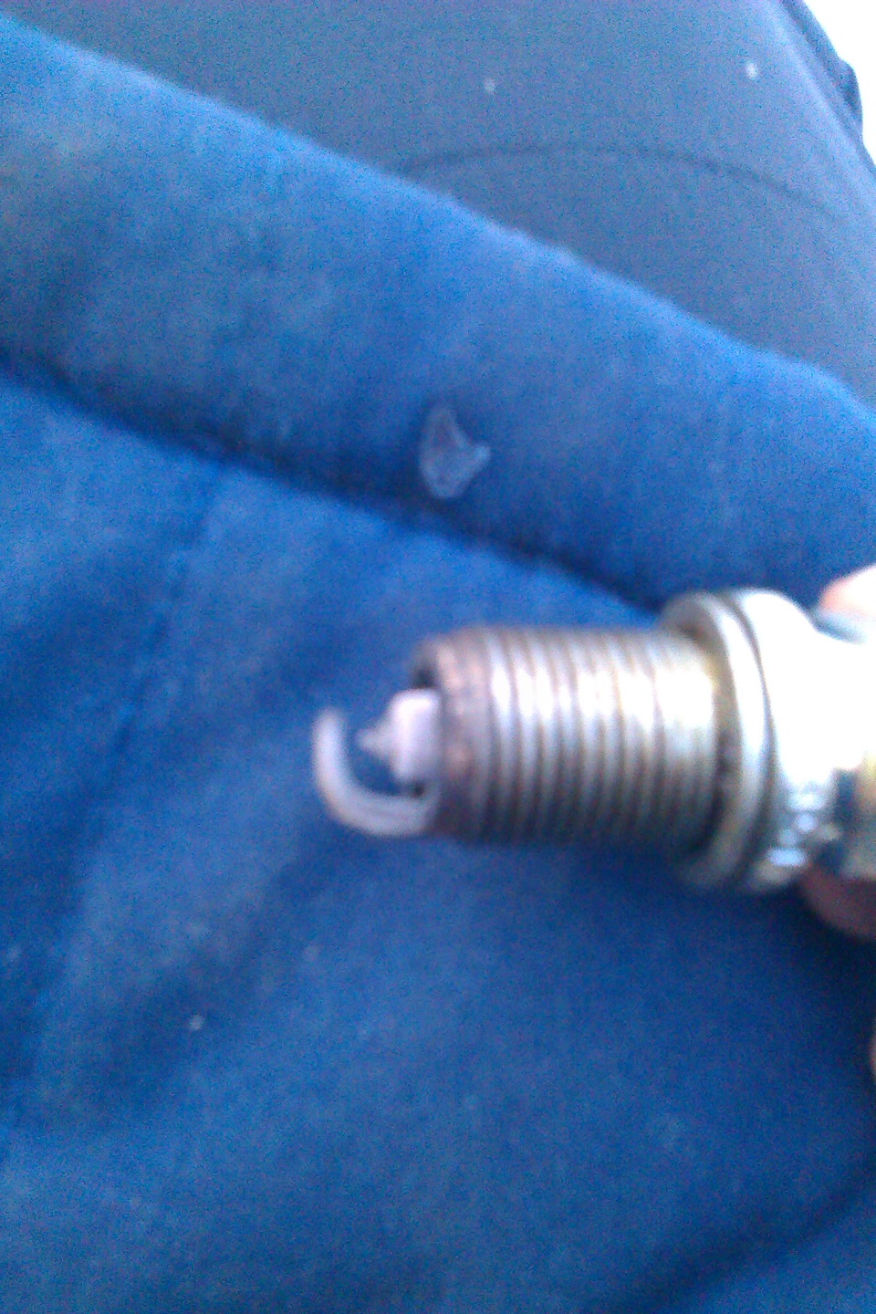 Свечи зажигания — Hyundai Sonata IV (EF), 2,7 л, 2004 года | плановое ...