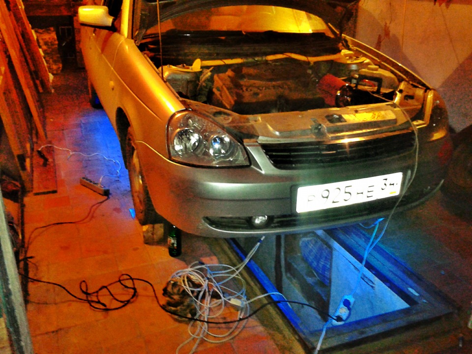 RGB Подсветка днища! — Lada Приора седан, 1,6 л, 2007 года | стайлинг ...