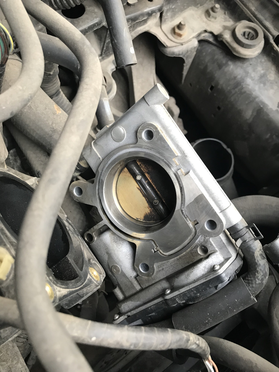 Уменьшение расхода топлива — Mazda 3 (1G), 2,5 л, 2008 года | своими ...