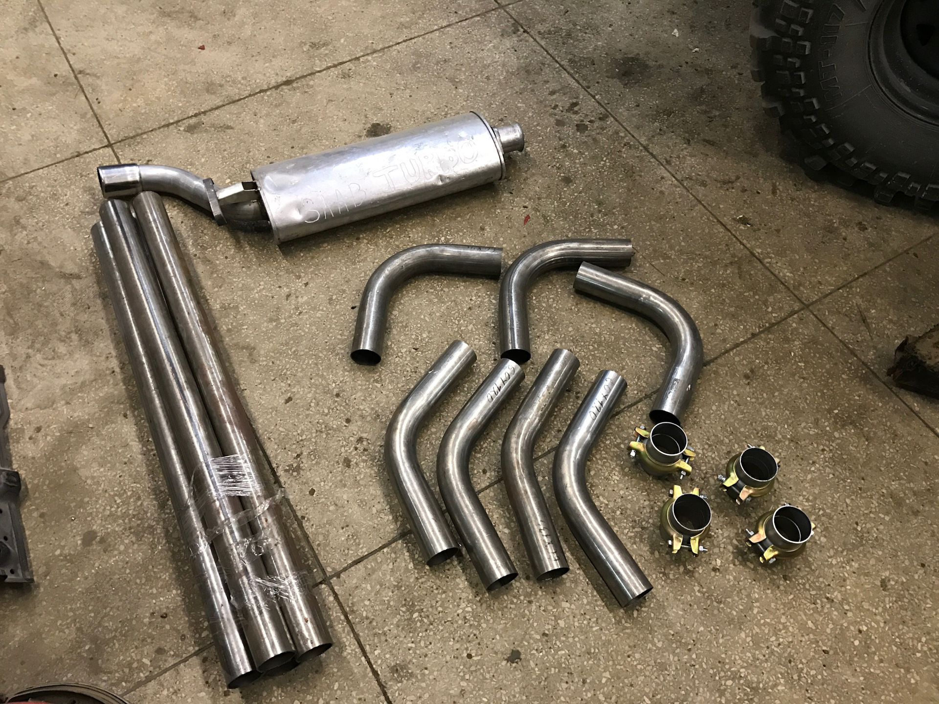 Из какой трубы варить глушитель 98 фото