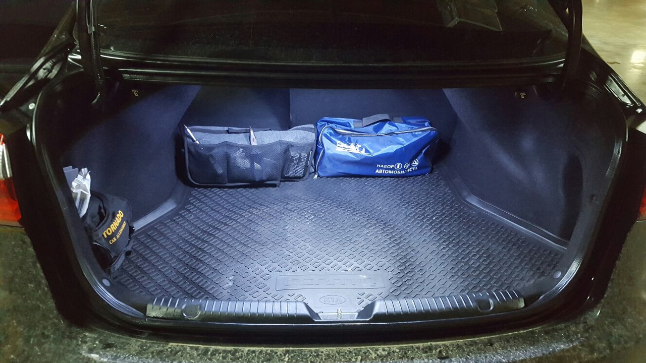 Киа церато фото багажника Правильная подсветка Багажника - KIA Cerato (3G), 2 л, 2013 года электроника DRI