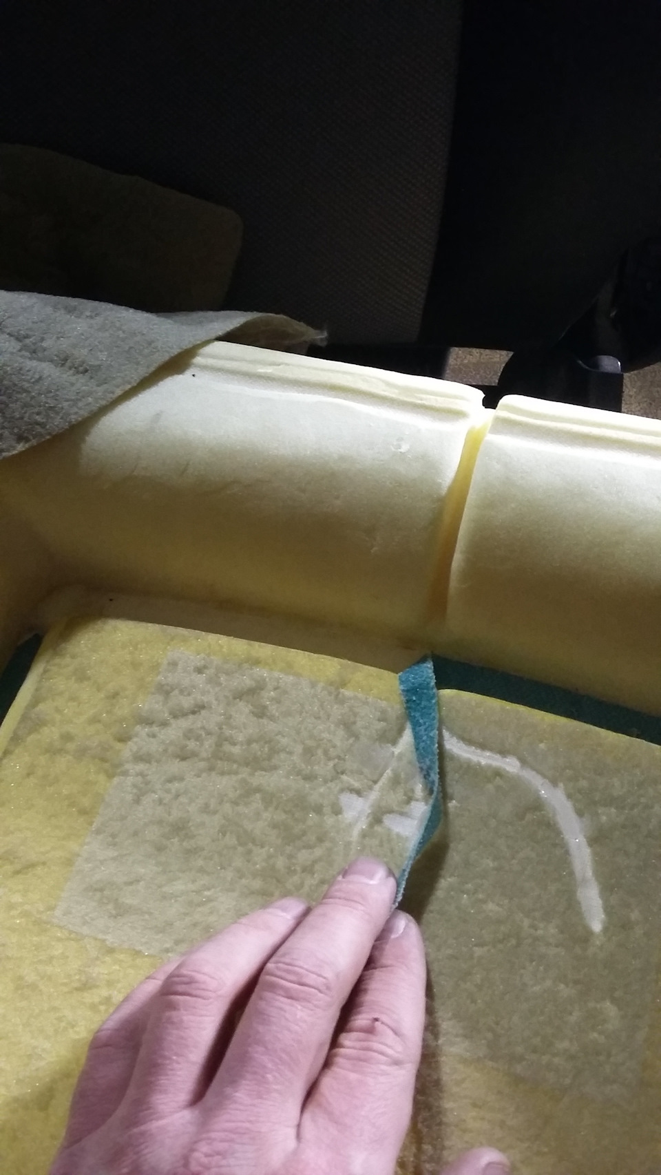 Чем приклеить липучку на сиденье (ремонт подогрева сидения ...