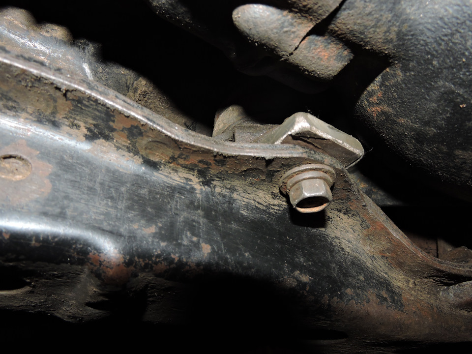 Фото в бортжурнале Mitsubishi Pajero (1G)