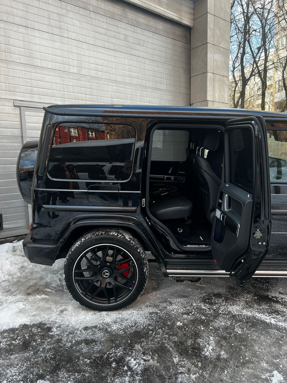 Задние двери 89 градусов открытия — Mercedes-Benz G-Class (W463 2018), 2,9  л, 2021 года | аксессуары | DRIVE2