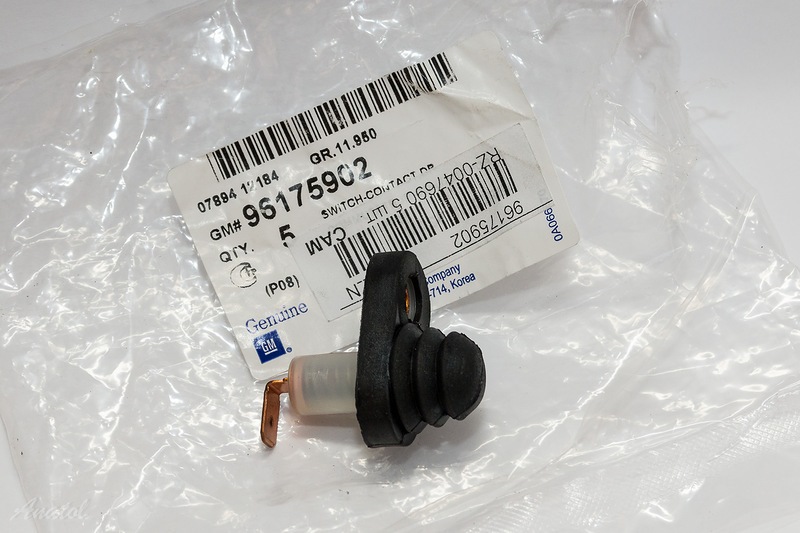 концевики артикул. концевик капота abs19395. концевик au-30b. концевик двери дэу нексия. концевой выключатель капота/багажника saturn au-258.