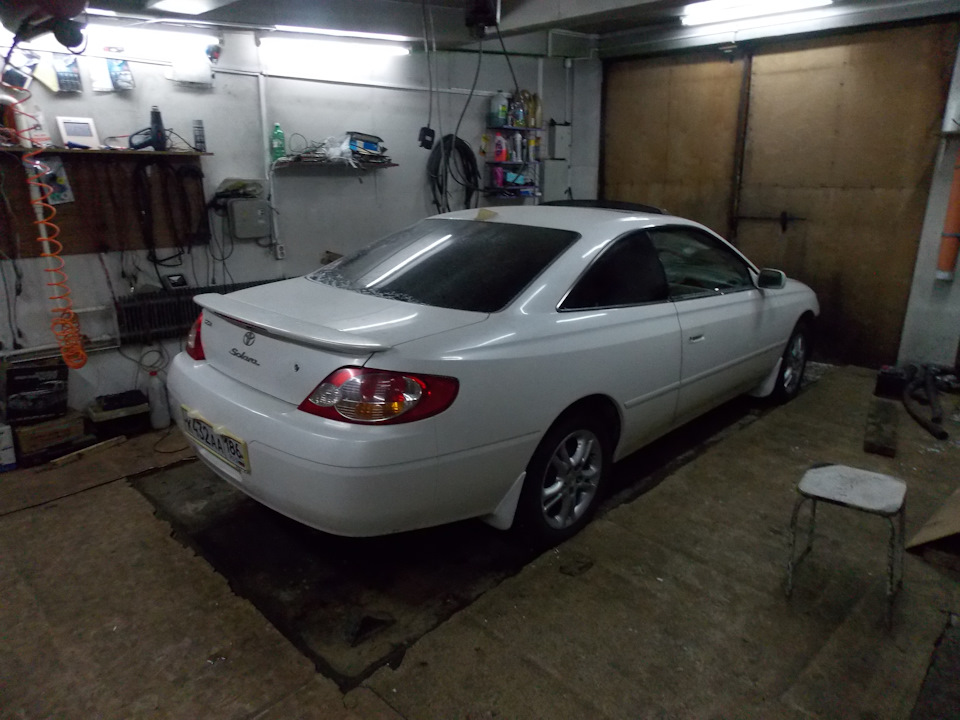 Установим бампер — и можно ехать . — Toyota Solara I