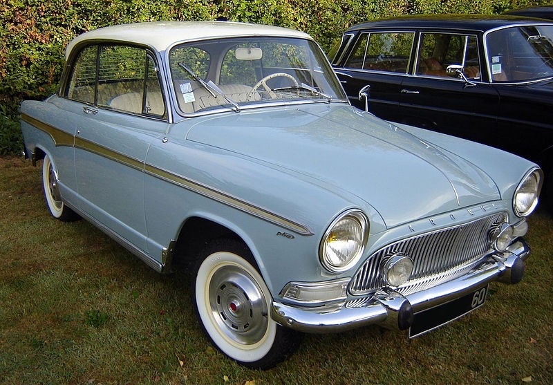 Автомобиль симка 1975 года