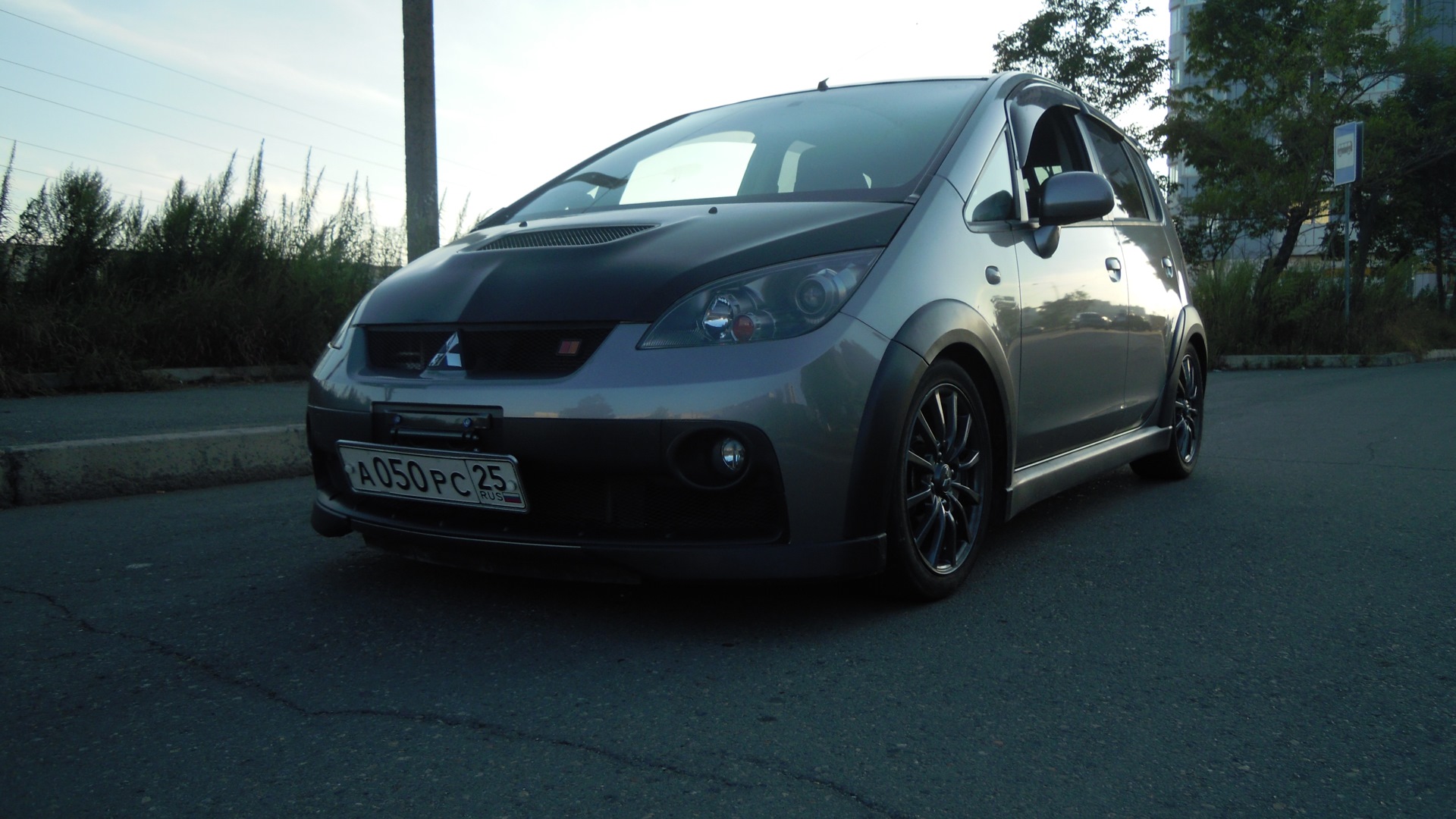 Mitsubishi Colt VII 1.5 бензиновый 2011 | <Ralliart Bitten Turbo> на DRIVE2