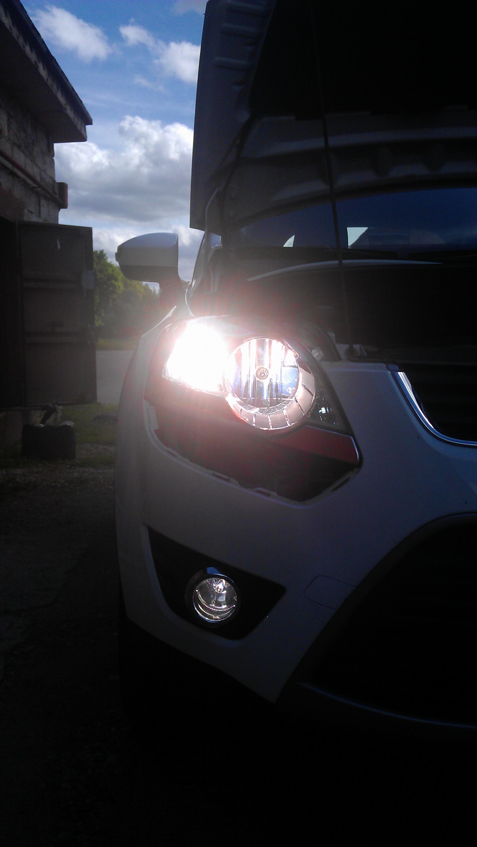 Замена ламп 5000к Ближний Дальний Птф Габариты — Ford Kuga (1G), 2,5 л ...