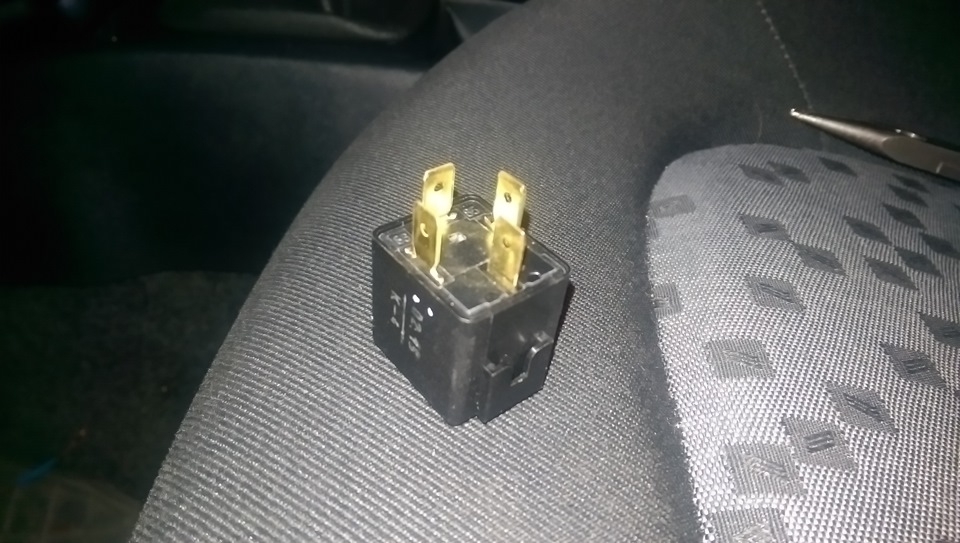 3def50as 960 Как открыть багажник шкода фабия