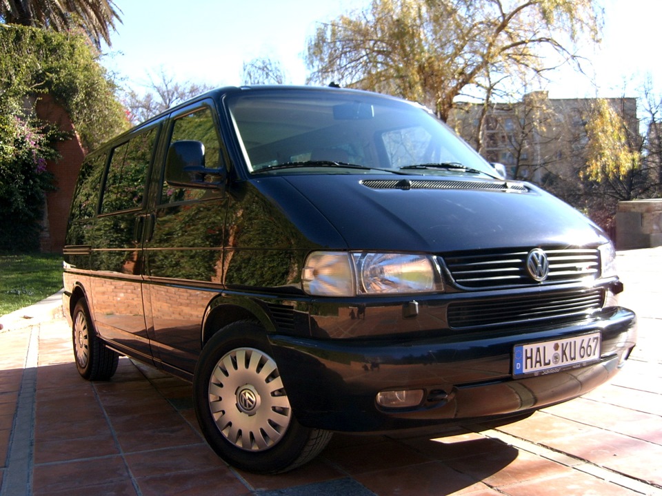 VW Caravelle e141